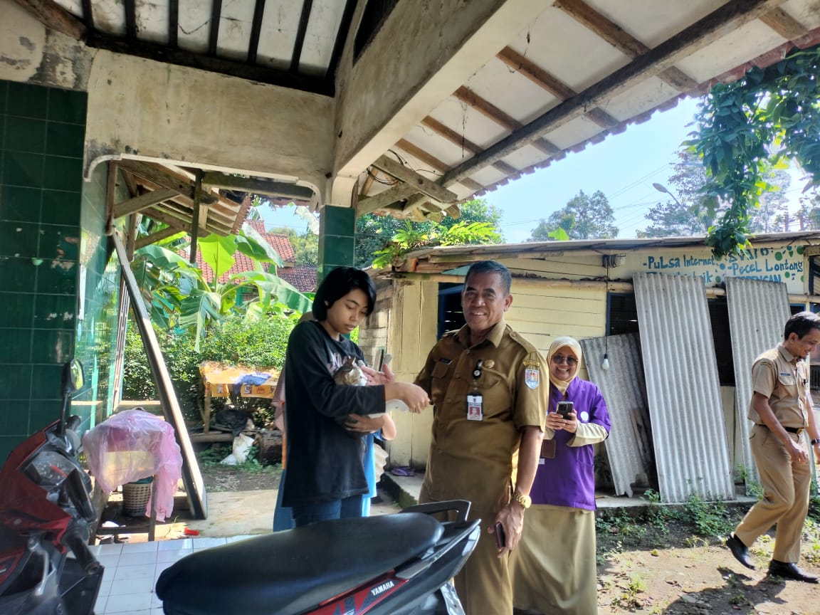 Rasanya Menghangat di Setiap Gigitan: Karunia Snack & Cake